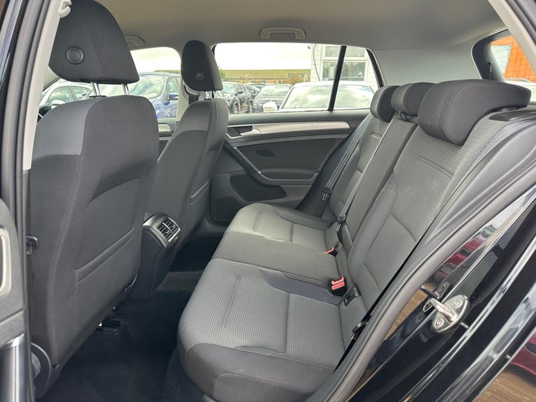 2014 Volkswagen Golf 2.0 TDI BlueMotion Tech SE Euro 5 (s/s) 5dr HATCHBACK Diesel Manual