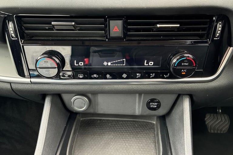2022 Nissan Qashqai 1.5 E-Power Acenta Premium 5dr Auto HATCHBACK PETROL/ELECTRIC Automatic