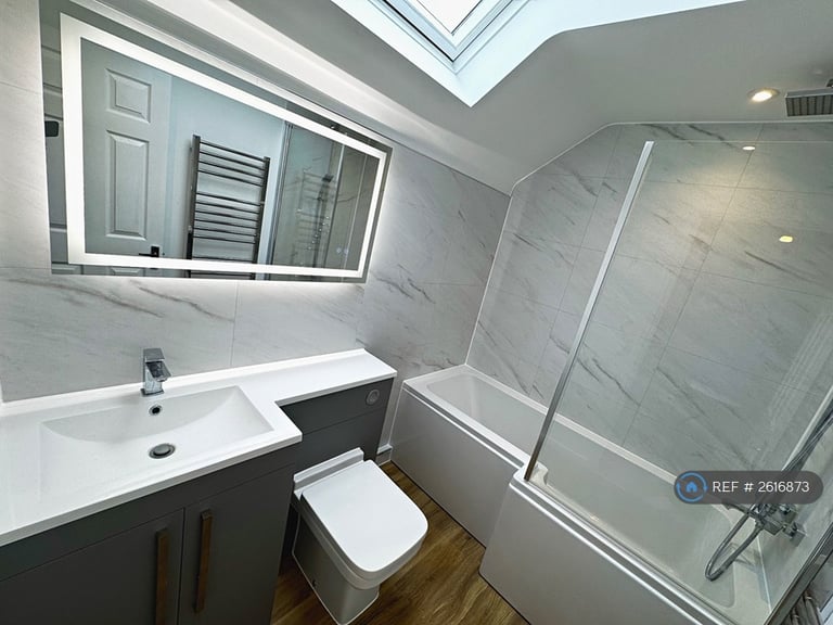 2 bedroom house in Howard Street, Oxford, OX4 (2 bed) (#2616873)