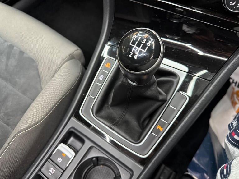 VOLKSWAGEN GOLF 1.6 TDI BlueMotion Tech GT Edition 2016