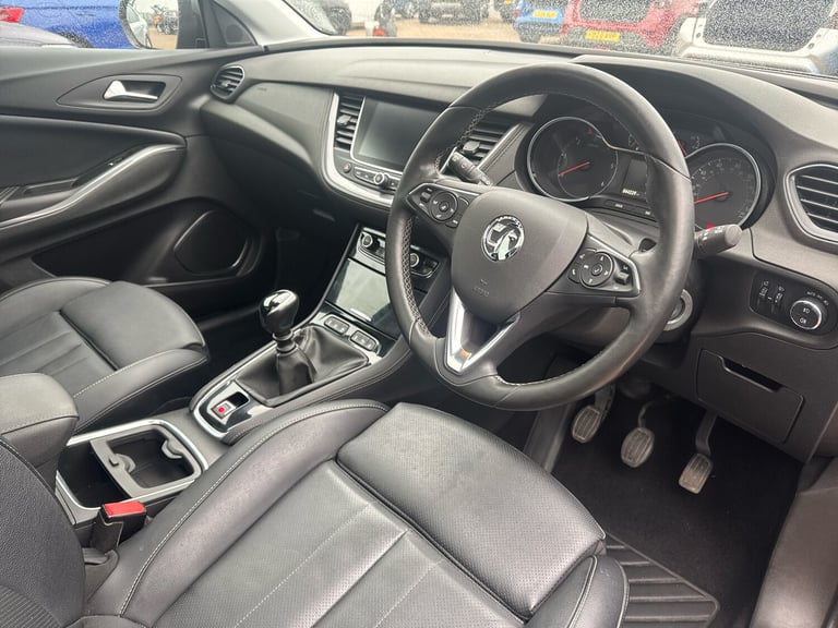 2019 Vauxhall Grandland X 1.5 Turbo D Elite Nav 5dr HATCHBACK DIESEL Manual