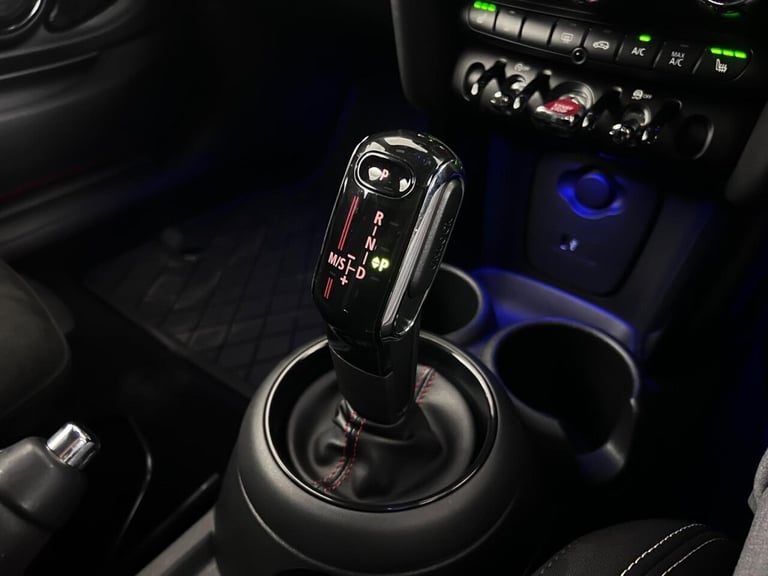 2019 MINI Hatch 2.0 Cooper S Sport Steptronic Euro 6 (s/s) 3dr Hatchback Petrol Automatic
