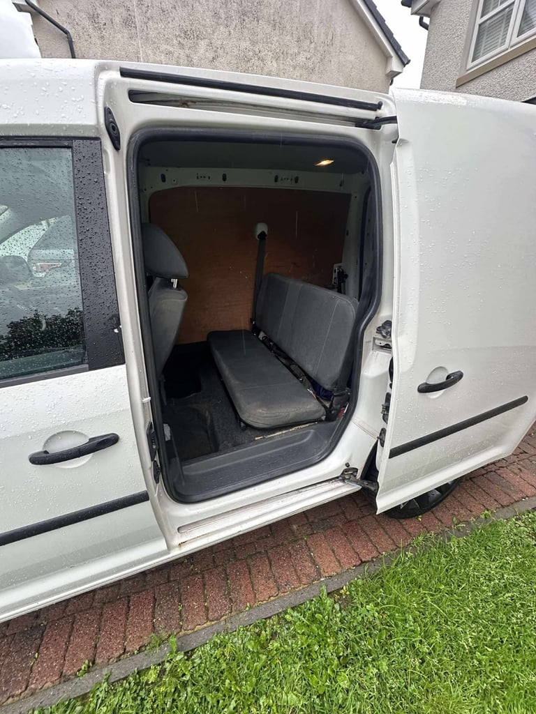 VW caddy 1.6 tdi 5 seater 