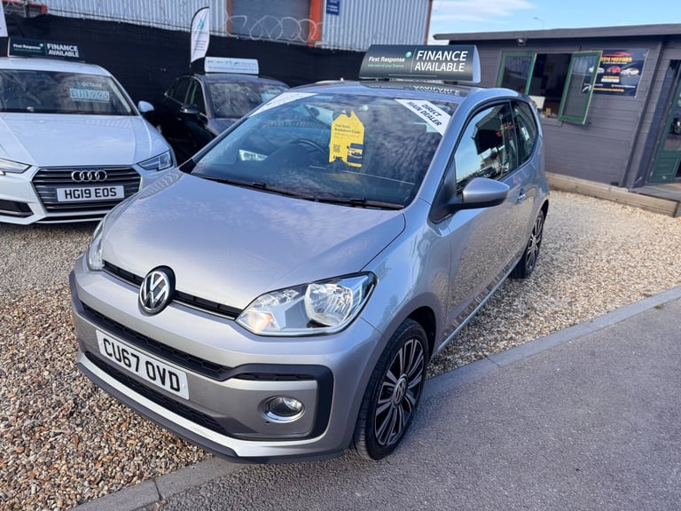 2017 Volkswagen up! 1.0 90PS High Up 3dr HATCHBACK Petrol Manual