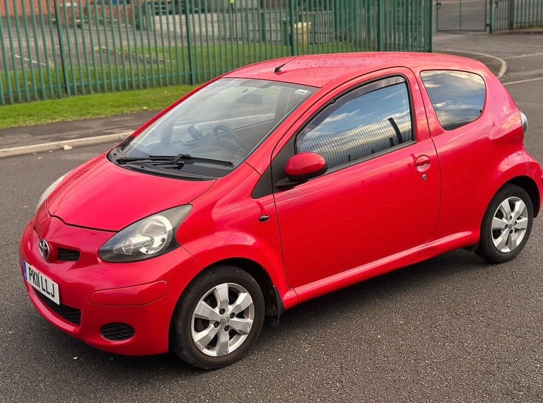 2011 Toyota AYGO 1.0 VVT-i Go Euro 5 3dr HATCHBACK Petrol Manual