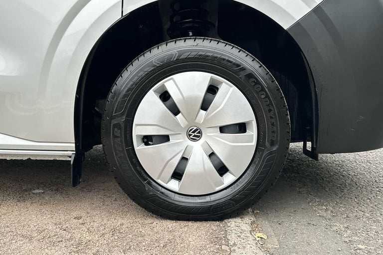 2025 Volkswagen Transporter 2.0 TDI 150 Commerce Plus Van Van Diesel Manual