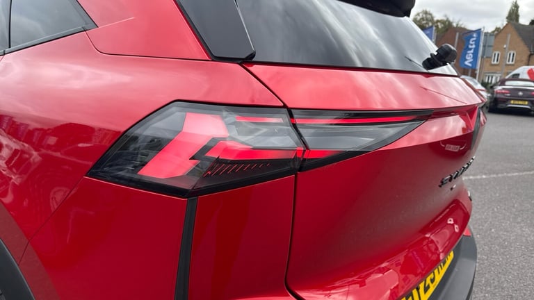 2025 Renault Symbioz 1.6 E-Tech FHEV 145 Iconic Esprit Alpine 5dr Auto Hybrid Estate Estate Hybri...