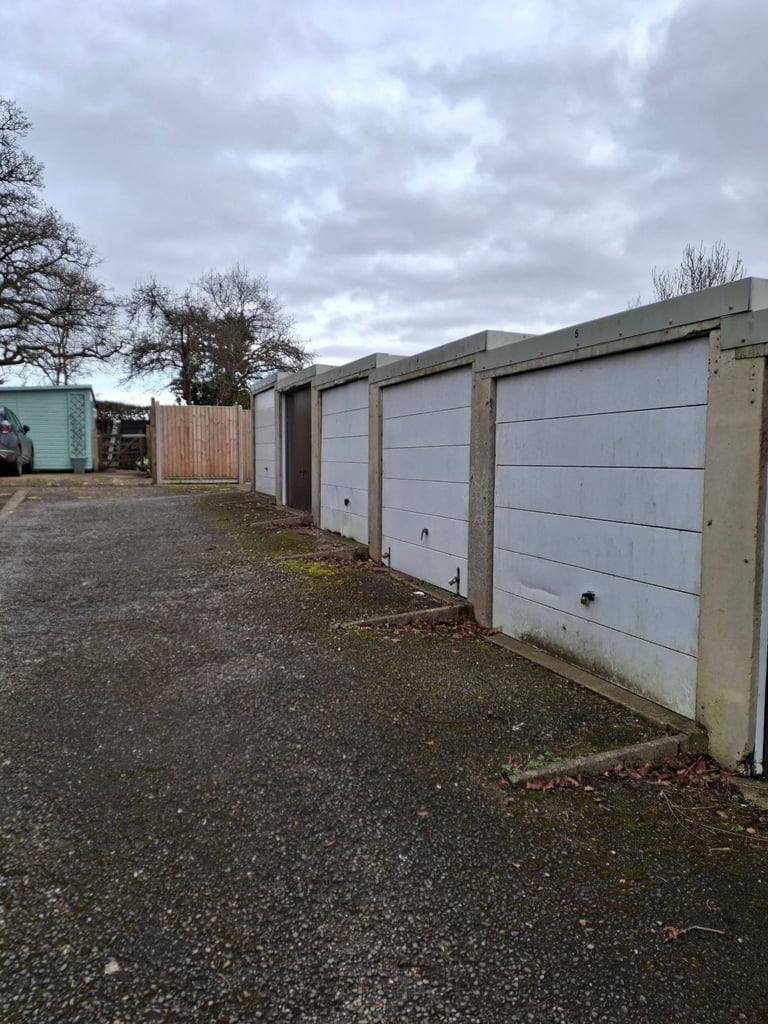 image for Garage to Rent near Romsey parking or storage