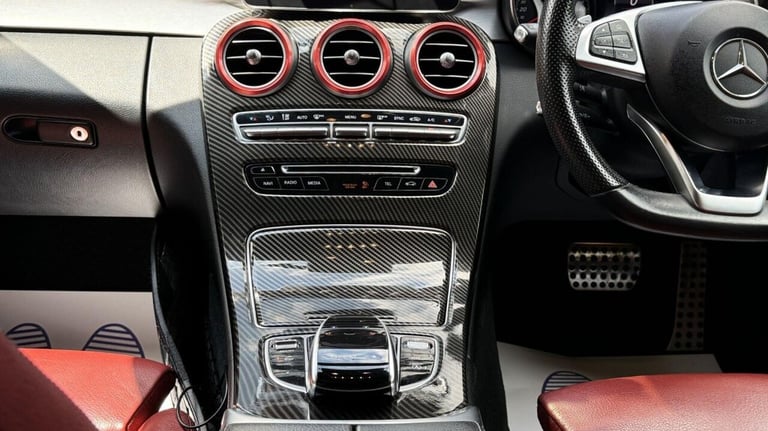 2014 Mercedes-Benz C Class 2.1 C220 BlueTEC AMG Line G-Tronic+ Euro 6 (s/s) 4dr Saloon Diesel Aut...
