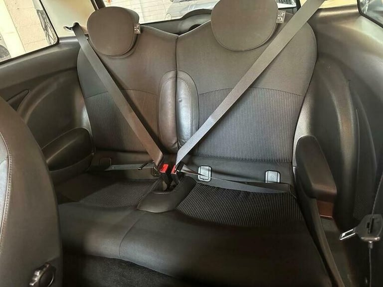 MINI Hatch 1.6 Cooper Hatchback 3dr Petrol Manual Euro 5 (s/s) (122 ps)