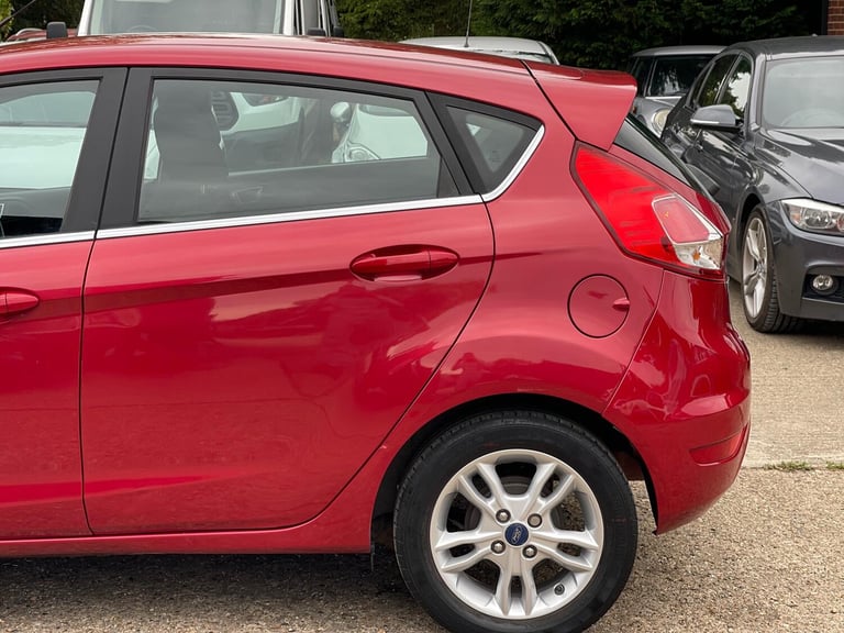 FORD FIESTA 1.0 T EcoBoost Zetec 2015