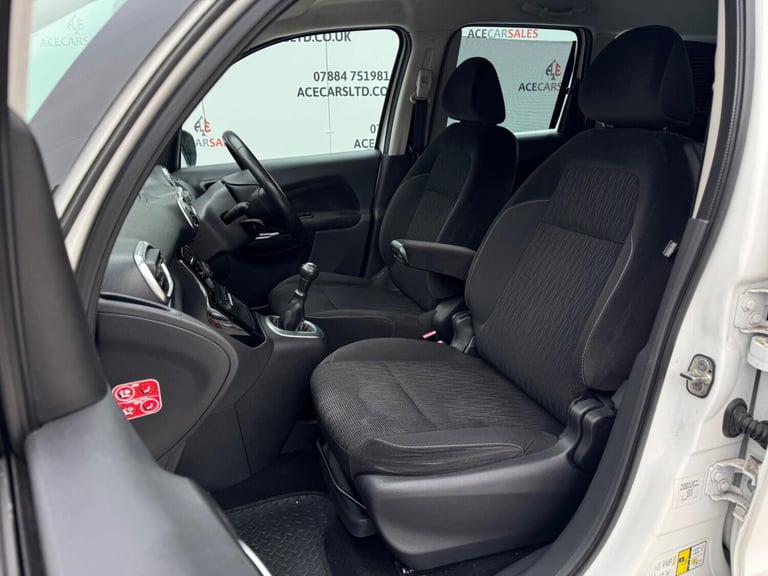 2014 Citroen C3 Picasso 1.6 HDi 8V Exclusive 5dr MPV DIESEL Manual