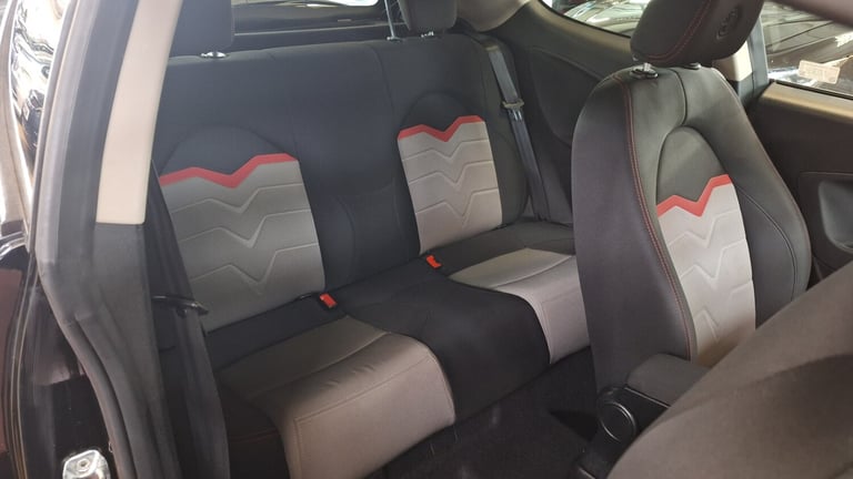 2014 Alfa Romeo MiTo 1.4 TB MultiAir Distinctive Automatic 3-Door From £4,495 + Retail Package HA...