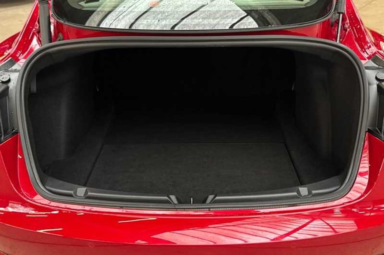 2022 Tesla Model 3 Performance AWD 4dr [Performance Upgrade] Auto SALOON ELECTRIC Automatic