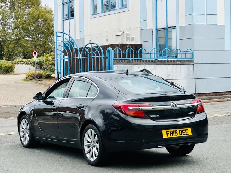 2015 Vauxhall Insignia 2.0 CDTi [140] ecoFLEX Elite Nav 5dr [Start Stop] HATCHBACK DIESEL Manual