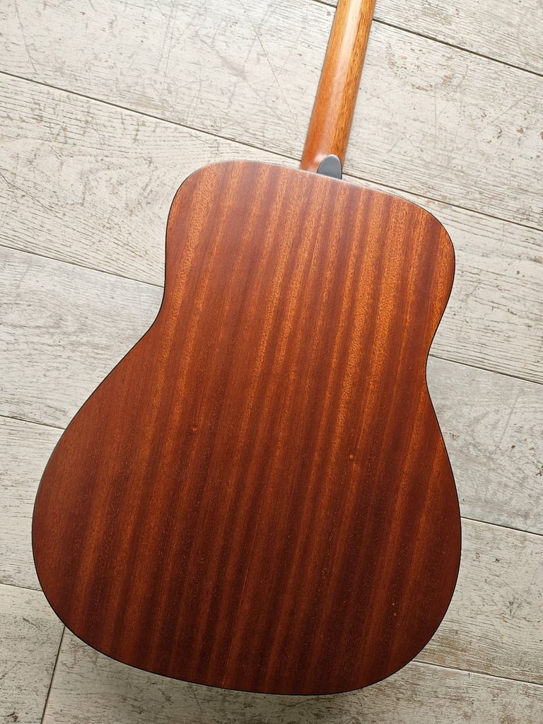Yamaha FG700MS Solid top, Low Action acoustic guitar