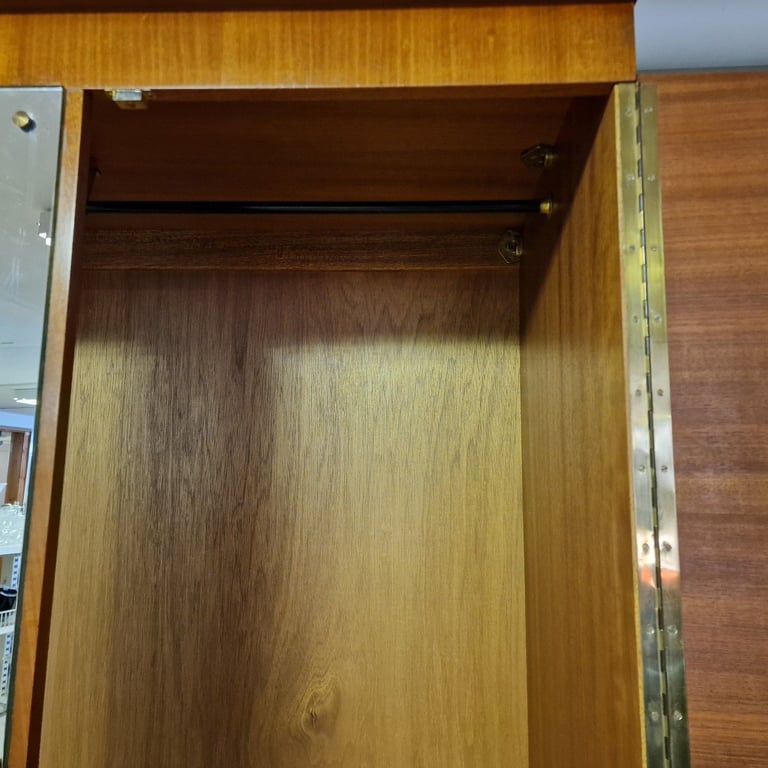 Stonehill Furniture Mid-Century Wardrobe with Mirror – 1960 Licence
