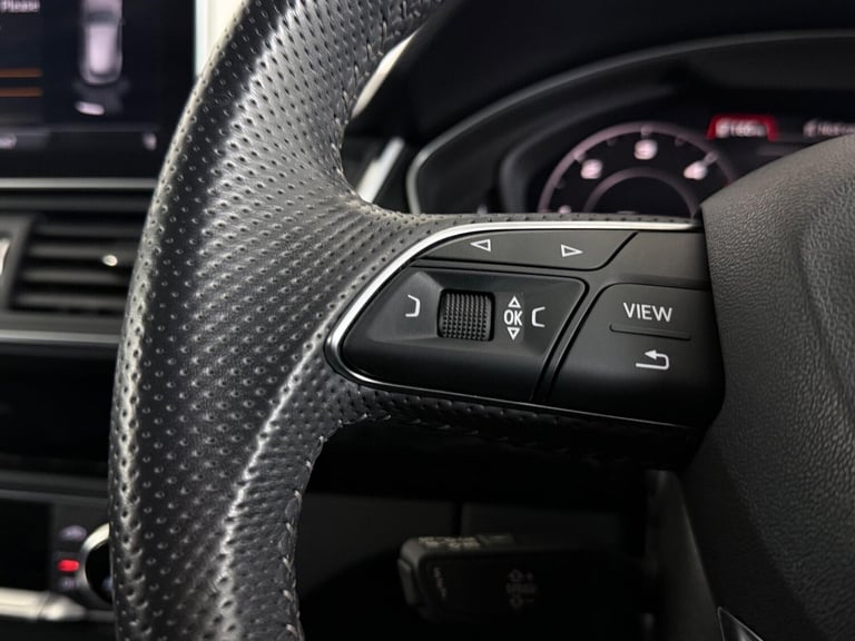  Audi Q5 2.0 TDI 40 Black Edition S Tronic quattro Euro 6 (s/s) 5dr Diesel Automatic