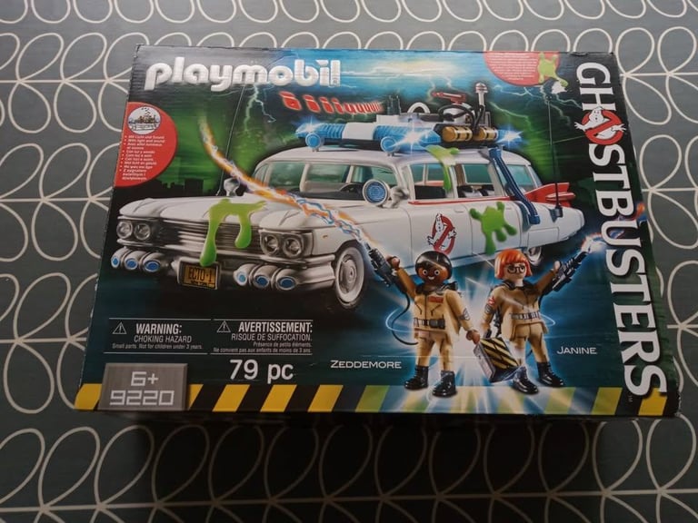 Playmobil Ghostbusters 9220 Ecto 1 boxed with instructions, great condition