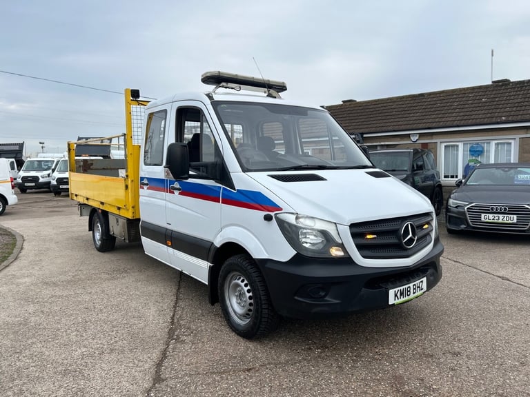 2018 Mercedes-Benz Sprinter 3.5t Crew Cab CHASSIS CAB Diesel Manual