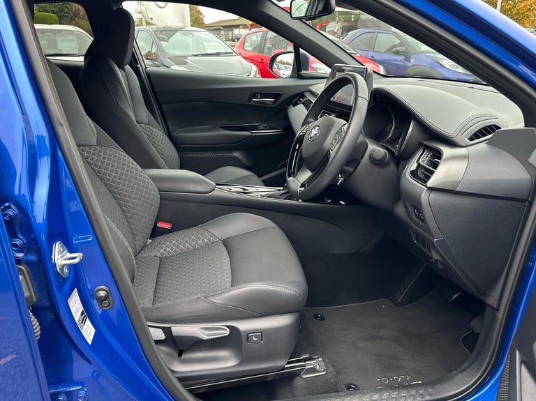 2022 Toyota C-HR 1.8 Hybrid Design 5dr CVT SUV Hybrid Automatic