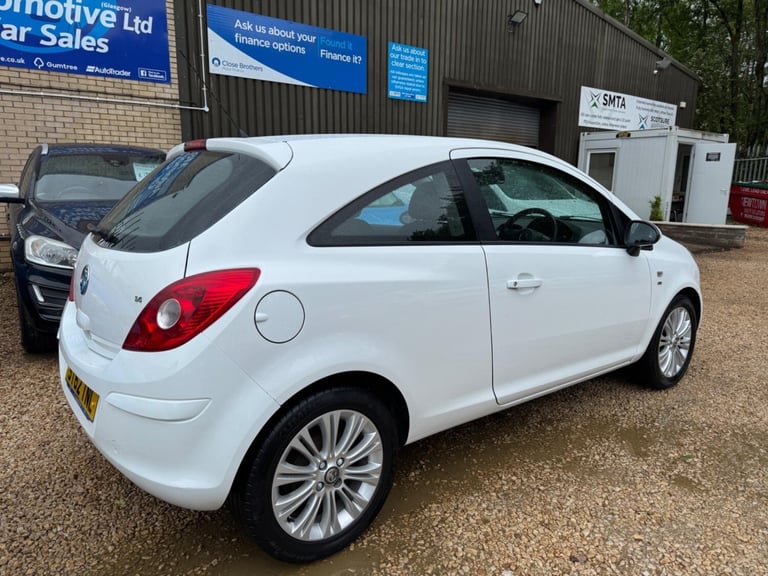 2013 Vauxhall Corsa 1.4 16V SE Euro 5 3dr HATCHBACK Petrol Manual