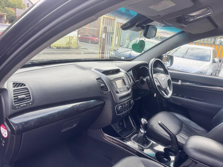 2013 Kia Sorento 2.2 CRDi KX-2 AWD Euro 5 5dr ESTATE Diesel Manual