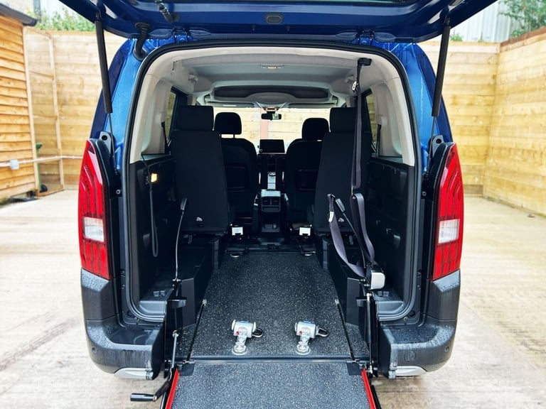 2020 Peugeot Rifter 4 Seat Auto Wheelchair Accessible Disabled Access Vehicle WAV MPV Diesel Auto...