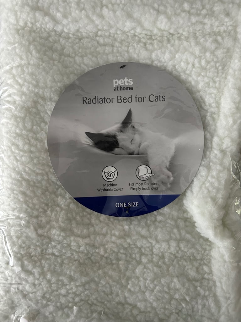 CAT RADIATOR BED
