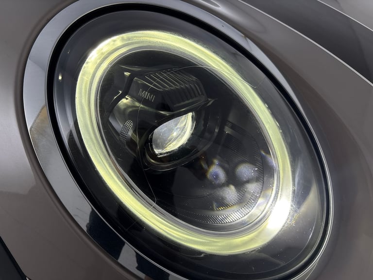 2022 MINI Hatch 1.5 Cooper Exclusive 5dr Auto HATCHBACK PETROL Automatic