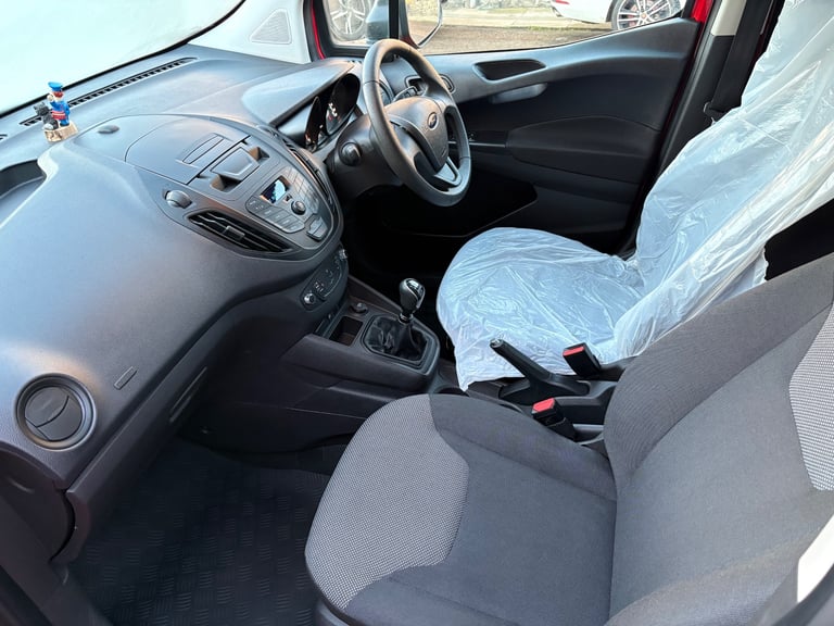 Ford, TRANSIT COURIER, Panel Van, 2022, Manual, 999 (cc)