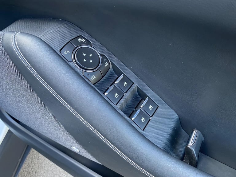 2022 Ford Mustang Mach-E Extended Range 91kWh 5dr HATCHBACK Electric Automatic