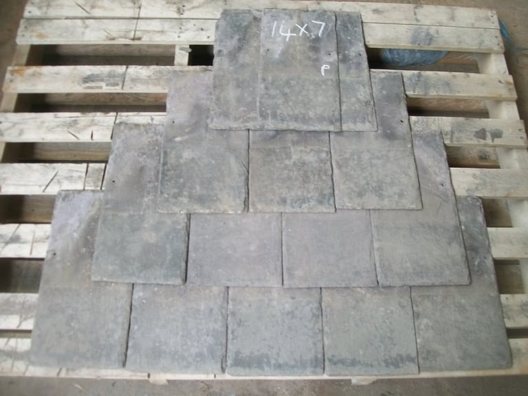 RECLAIMED  Quality ROOFING SLATES 50p each 