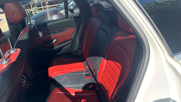 2020 Mercedes-Benz GLC 300d 4Matic AMG Line Premium 5dr 9G-Tronic Diesel Estate Estate Diesel Aut...