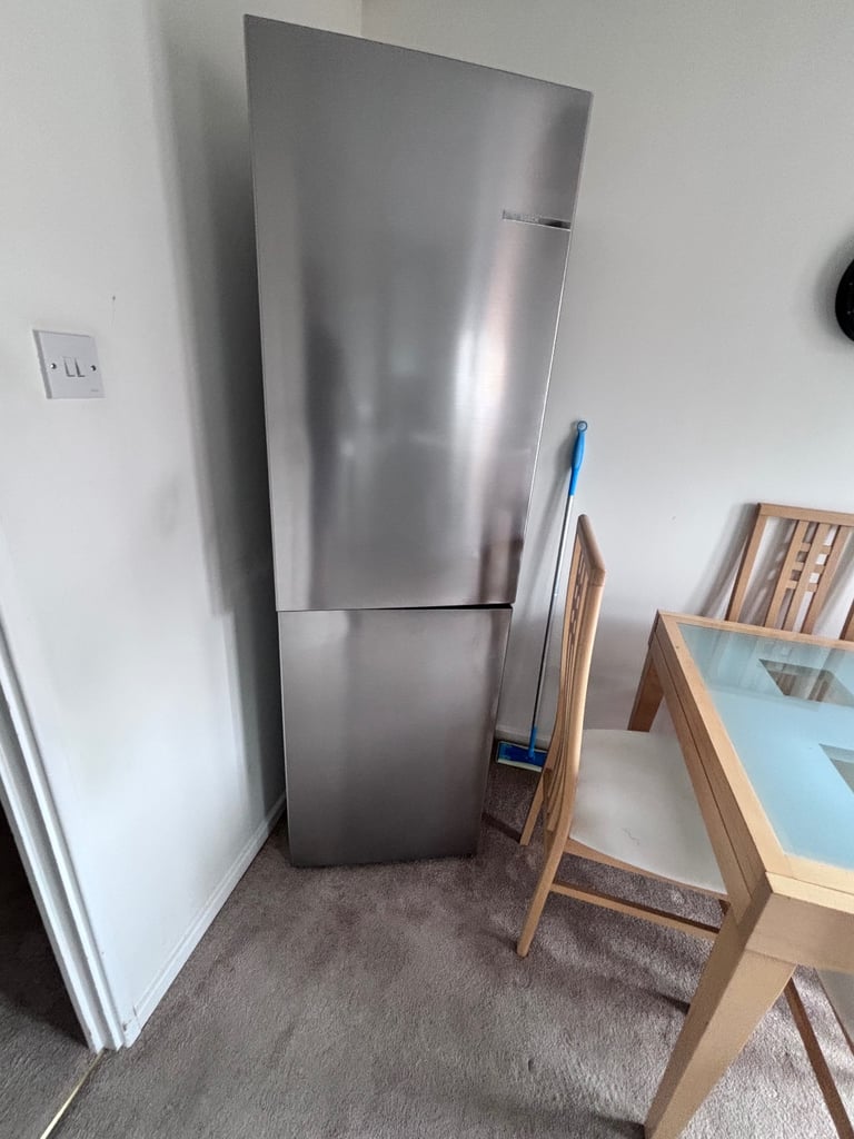 Bosch fridge freezer 