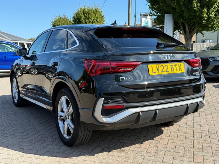 2022 Audi Q3 2.0 TFSI 45 S line Sportback 5dr Petrol S Tronic quattro Euro 6 (s/s) (245  ESTATE P...