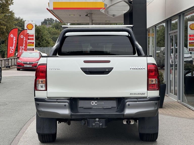 2020 Toyota Hilux 2.4 D-4D Invincible X Auto 4WD Euro 6 (s/s) 4dr (TSS) PICK UP Diesel Automatic