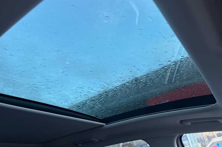 2025 Hyundai TUCSON 1.6T Hybrid Ultimate 5dr Auto ESTATE PETROL/ELECTRIC Automatic