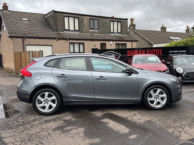 2014 Volvo V40 Cross Country 2.0 D3 Lux Nav Hatchback 5dr Diesel Geartronic Euro 5 (s/s) (150 ps)...