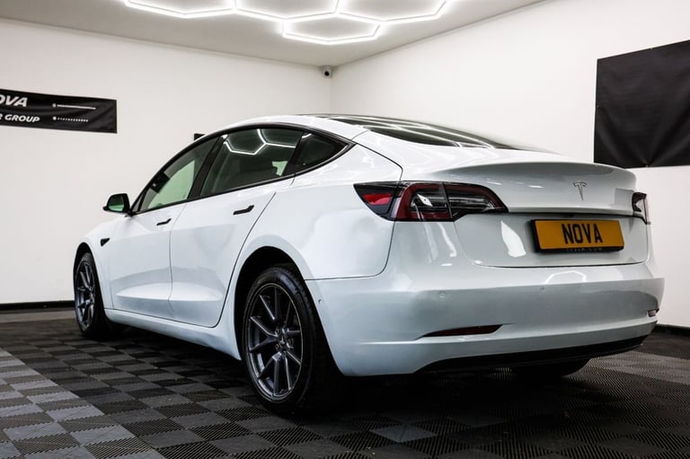 2020 Tesla Model 3 Standard Range Plus Saloon 4dr Electric Auto RWD (241 bhp) Saloon ELECTRIC Aut...