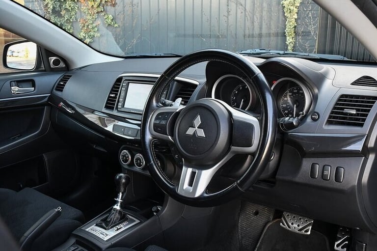 2011 Mitsubishi Lancer EVO X GSR FQ-330 Saloon Petrol Automatic