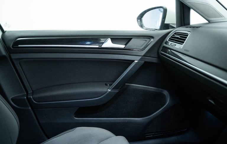 2020 20 VOLKSWAGEN GOLF 1.6 TDI GT EDITION HATCHBACK 5DR DIESEL MANUAL EURO 6 (S