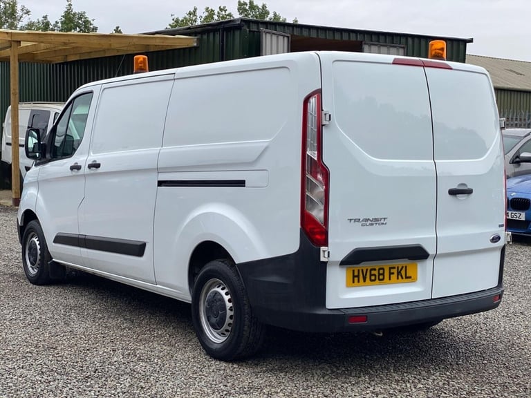 2018 Ford Transit Custom 2.0 300 EcoBlue Panel Van 5dr Diesel Manual L2 H1 Euro 6 (105 ps) PANEL ...