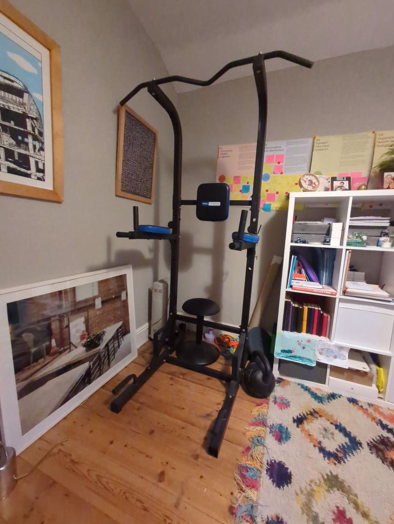 image for Pro Fitness Pull Up Bar