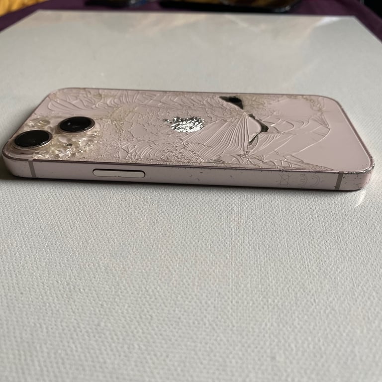 iPhone 13 mini faulty for parts 