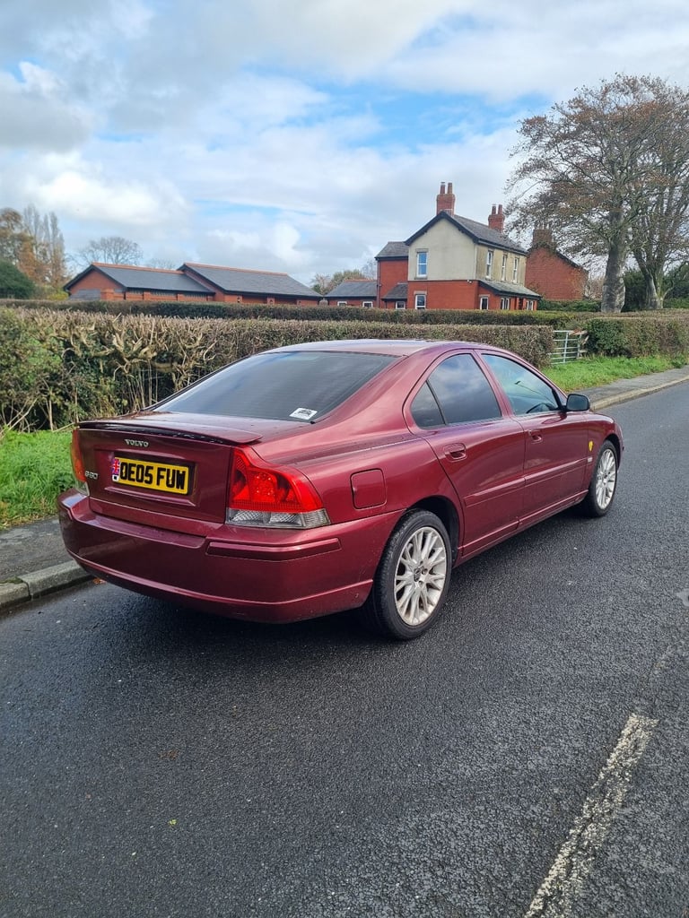 Volvo S60 Sport 2005 2.4L Diesel AUTOMATIC 