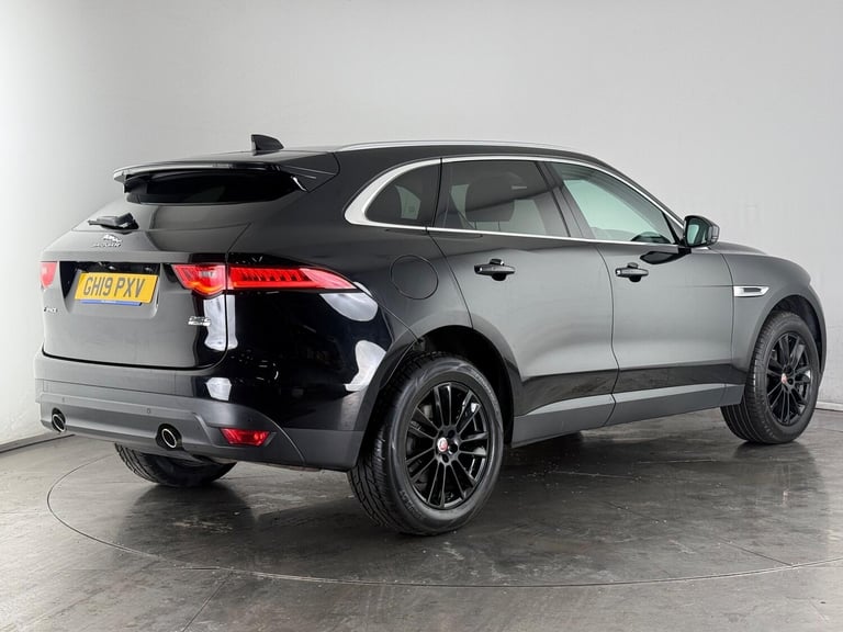 2019 Jaguar F-Pace 2.0 P250i Portfolio Auto AWD Euro 6 (s/s) 5dr ESTATE Petrol Automatic