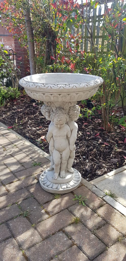 Medium Triple Bird Bath stone statue,garden ornament