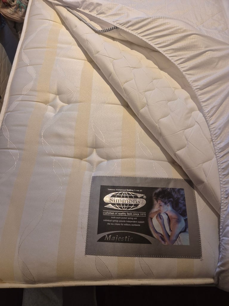 image for Great condition very comfy Single bed & mattress