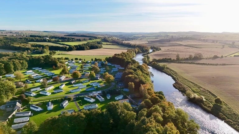 Fantastic Pre-Loved Holiday Home with UPVC Decking 